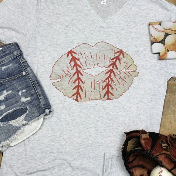 BASEBALL LIPS TRI-BLEND V NECK TEE - Picture 1 of 1